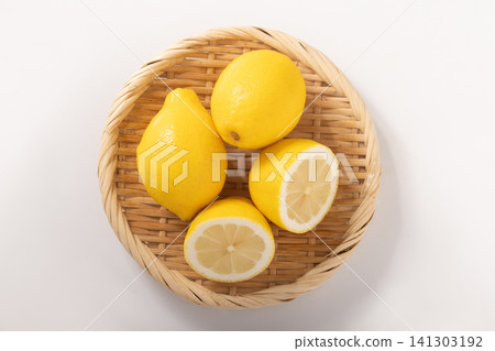 [Chilean] Lemon 141303192