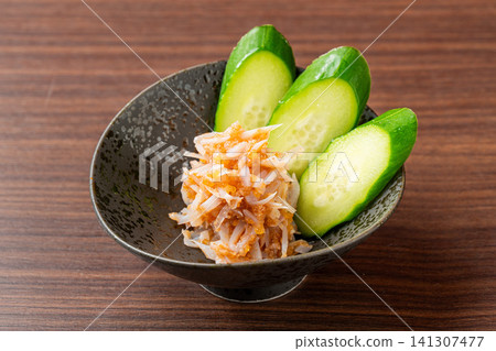 鯊魚軟骨的酥脆口感,李子果凍 鯊魚軟骨的酥脆口感,李子果凍 141307477