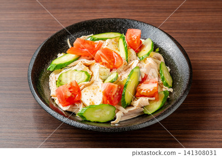 High in protein! Chicken breast and tofu salad High in protein! Chicken breast and tofu salad 141308031