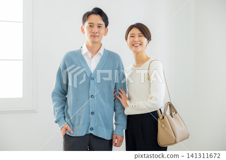 couple staring at each other couple staring at each other 141311672