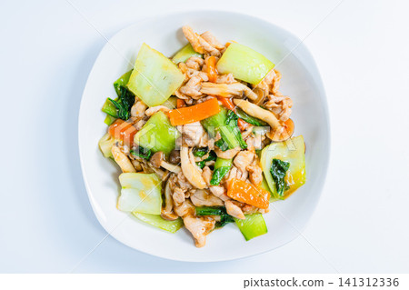 Stir-fried pork and bok choy with oyster sauce 141312336