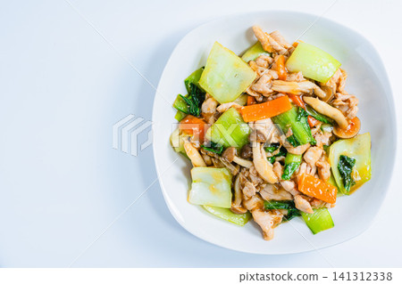 Stir-fried pork and bok choy with oyster sauce Stir-fried pork and bok choy with oyster sauce 141312338