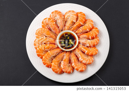 boiled prawns served with soy dipping sauce, traditional Chinese seafood boiled prawns served with soy dipping sauce, traditional Chinese seafood 141315053