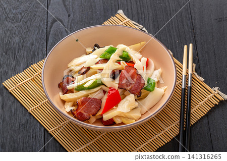stir Fried Smoked Pork with Bamboo Shoots and Bell Peppers Traditional Hunan Dish stir Fried Smoked Pork with Bamboo Shoots and Bell Peppers Traditional Hunan Dish 141316265