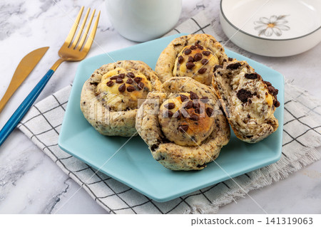 chocolate sandwich cookie crumb scone filled with cream cheese chocolate sandwich cookie crumb scone filled with cream cheese 141319063