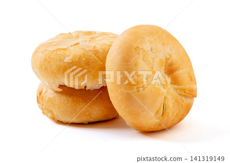 traditional Suzhou style mooncakes with flaky golden pastry crust traditional Suzhou style mooncakes with flaky golden pastry crust 141319149