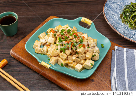 chinese Braised Tofu with Minced Pork, Sauteed Bean Curd Cubes chinese Braised Tofu with Minced Pork, Sauteed Bean Curd Cubes 141319384