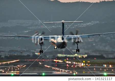 Osaka Airport Senri River Embankment Powerful night landing scenery Osaka Airport Senri River Embankment Powerful night landing scenery 141321117