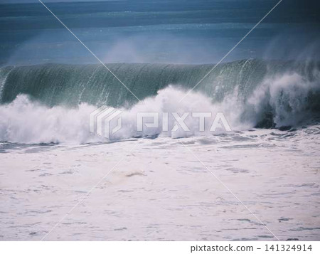 Typhoon wave Typhoon wave 141324914
