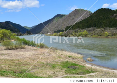 Mogami River Japan's three major rapids Mogami River Japan's three major rapids 141329541