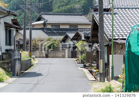 Japanese residential area, local streets, townscape, detached houses, residential area, regional city, Japanese scenery 141329876
