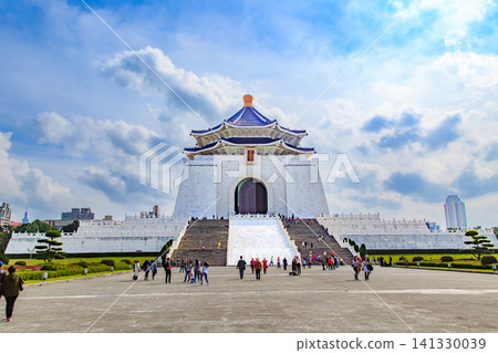 2015年台灣街景：台北市，中正紀念堂 141330039