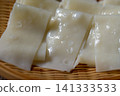 熱氣騰騰的寬烏龍麵（冰川烏龍麵－當地特色菜） 141333533