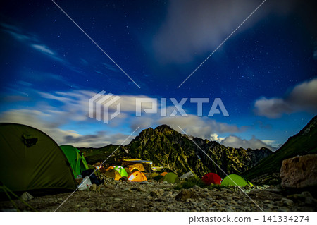 Night view of Mt. Tsurugi and the starry sky at the campsite Night view of Mt. Tsurugi and the starry sky at the campsite 141334274
