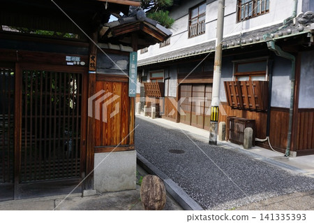 Streetscape of Tondabayashi Jinai-cho Streetscape of Tondabayashi Jinai-cho 141335393