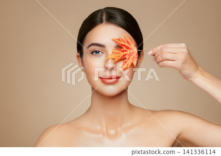 Autumn portrait of beautiful woman with clean fresh skin Autumn portrait of beautiful woman with clean fresh skin 141336114