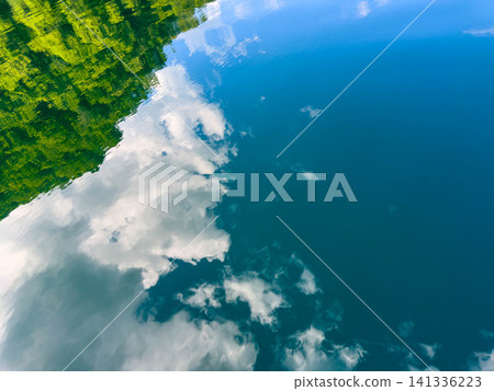 夏天的水面 夏天的水面 141336223