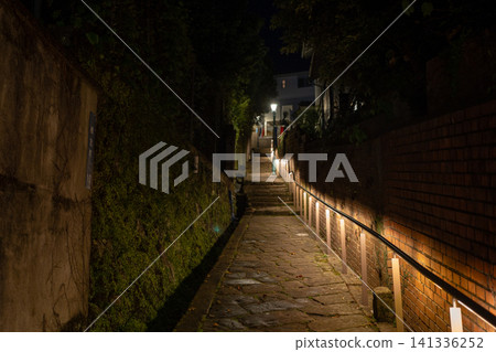 Night view from Kinen-zaka (Nagasaki City) 141336252