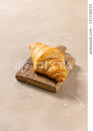 freshly baked croissant freshly baked croissant 141336919