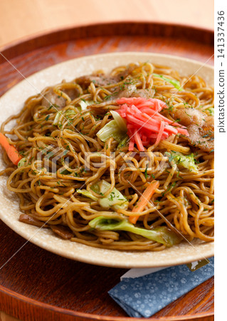Fried noodles Fried noodles 141337436