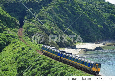 特快列車 特快列車 141342028