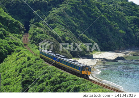 特快列車 特快列車 141342029