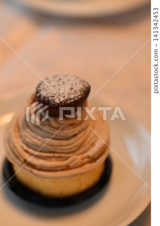 Mont Blanc, a sweet and delicious chestnut cake. Mont Blanc, a sweet and delicious chestnut cake. 141342453
