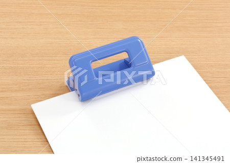 Two-hole punch Two-hole punch 141345491
