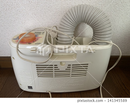 三洋 FKL-S38 型蒲團烘乾機（2002 年生產，電源線老化/平成時代復古電器） 141345589