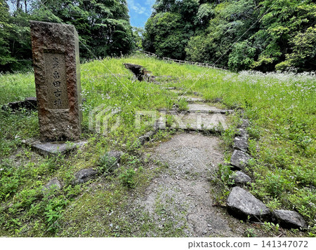 Hatakeda Kofun (ancient burial mound): panoramic view and stone monument (Historic site: Hatakeda Kofun) Hatakeda Kofun (ancient burial mound): panoramic view and stone monument (Historic site: Hatakeda Kofun) 141347072