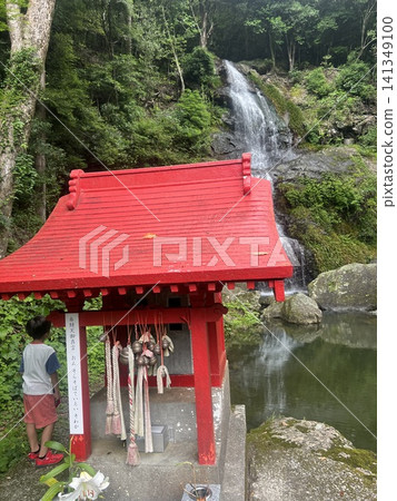 毘沙門瀑布與朝聖之旅 141349100