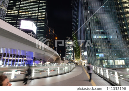 Neon Night in Shibuya. Busy Streets After Dark Neon Night in Shibuya. Busy Streets After Dark 141352196