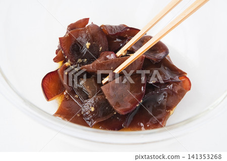 Wood ear mushroom salad 141353268