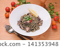 墨魚汁義麵，墨魚汁義大利麵，義大利菜，海鮮意麵，墨魚汁菜餚。 141353948