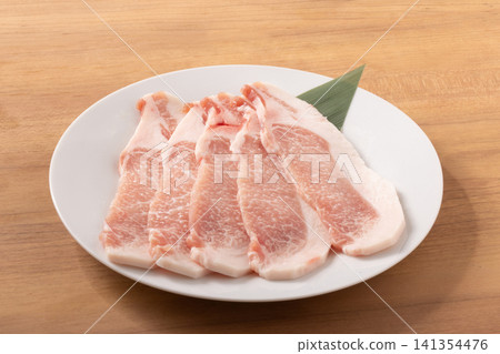 [Domestically Produced] Pork Loin for Grilling (Thick Cut) 141354476