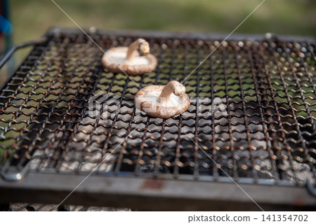 Grilling Shiitake Mushrooms_2 Grilling Shiitake Mushrooms_2 141354702