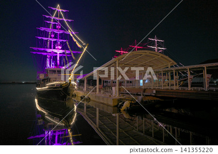 【鳴門海峽漩渦遊輪停靠福倉港(夜景)】兵庫縣南川市福倉 【鳴門海峽漩渦遊輪停靠福倉港(夜景)】兵庫縣南川市福倉 141355220