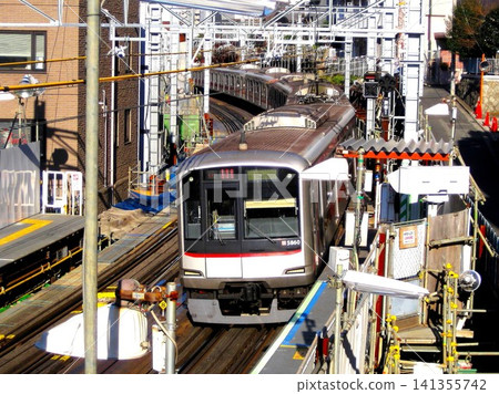 2011.12.31 Daikanyama Station during underground construction. 2011.12.31 Daikanyama Station during underground construction. 141355742