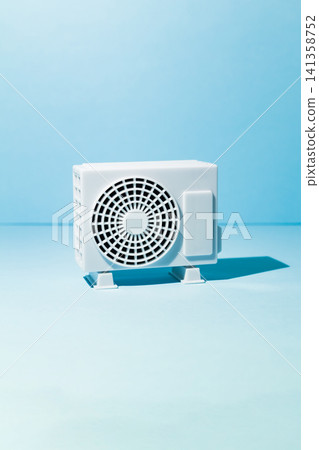 Outdoor unit of air conditioner Outdoor unit of air conditioner 141358752