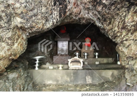 高尾山,6號步道,琵琶瀑布路線 高尾山,6號步道,琵琶瀑布路線 141359893