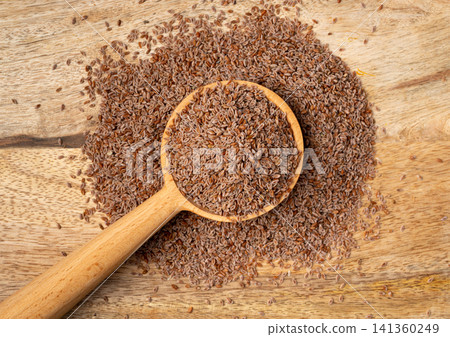 Plantago ovata seeds, Psyllium husk, isabgol dietary fiber or ispaghula Plantago ovata seeds, Psyllium husk, isabgol dietary fiber or ispaghula 141360249