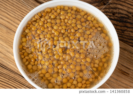 Cooked lentil, boiled green lentils Cooked lentil, boiled green lentils 141360858