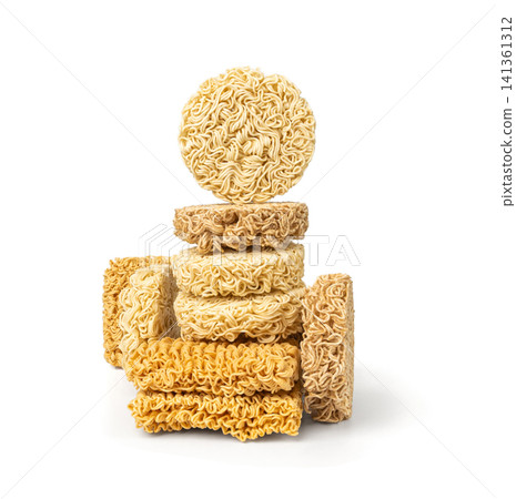Raw Noodles, Dry Round Ramen Noodle, Uncooked Korea Vermicelli, Chinese Wheat Pasta Raw Noodles, Dry Round Ramen Noodle, Uncooked Korea Vermicelli, Chinese Wheat Pasta 141361312