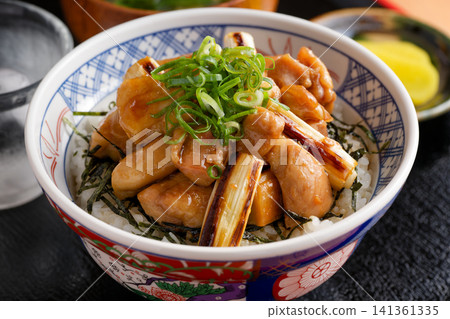 Yakitori-don Yakitori-don 141361335