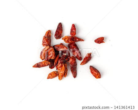 Dry chili pepper isolated, red chilly spice Dry chili pepper isolated, red chilly spice 141361413