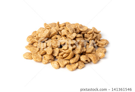 Chocolate cereal flakes isolated, rice crispy breakfast Chocolate cereal flakes isolated, rice crispy breakfast 141361546