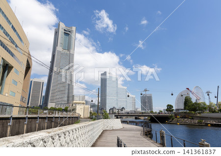 [神奈川]晴空下的港未來 141361837