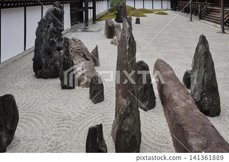 Green Kyoto: The towering, sharply erected boulders in the Tofuku-ji Temple main hall garden evoke a sense of eternal youth and immortality. Green Kyoto: The towering, sharply erected boulders in the Tofuku-ji Temple main hall garden evoke a sense of eternal youth and immortality. 141361889