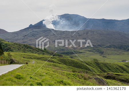 Mount Aso Nakadake, emitting plumes of smoke, Kumamoto Prefecture Mount Aso Nakadake, emitting plumes of smoke, Kumamoto Prefecture 141362170