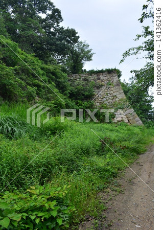 明石城 051:從城樓基座和稻荷溝(稻荷溝)出發。 明石城 051:從城樓基座和稻荷溝(稻荷溝)出發。 141362416